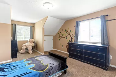 1016 N 525 W, Clinton, UT 84015 - Photo 23