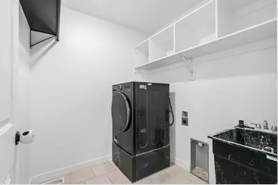 244 N 200 E, Salem, UT 84653 - Photo 27