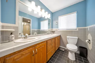 1806 E 9800 S, Sandy, UT 84092 - Photo 17