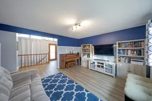 1806 E 9800 S, Sandy, UT 84092 - Photo 3