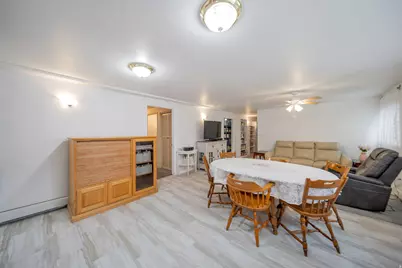 1806 E 9800 S, Sandy, UT 84092 - Photo 27