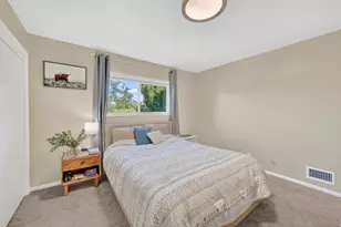 1110 E 2700 S, Salt Lake City, UT 84106 - Photo 13