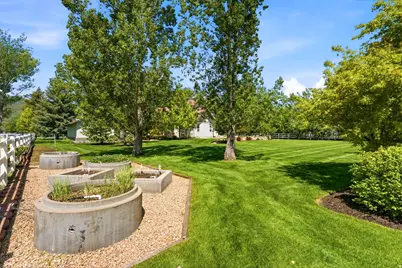 788 N Center St, Midway, UT 84049 - Photo 9