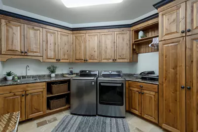 3532 N Layton Ridge Dr, Layton, UT 84040 - Photo 27