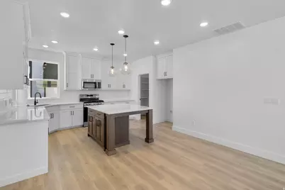 247 W 2975 S, Nibley, UT 84321 - Photo 7