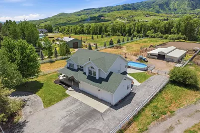 3279 N River Dr, Eden, UT 84310 - Photo 7