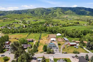 3279 N River Dr, Eden, UT 84310 - Photo 71