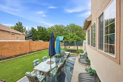 2842 W Table Rock Dr, Taylorsville, UT 84129 - Photo 11