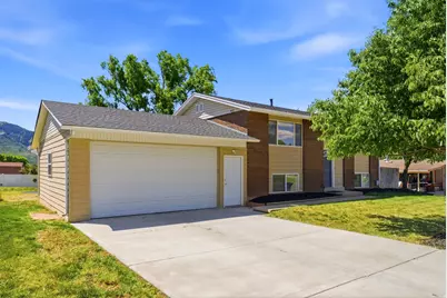 923 E 2850 N, North Ogden, UT 84414 - Photo 1