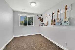 5660 S 6800 W, Hooper, UT 84315 - Photo 29