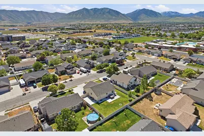 2151 N 130 W, Tooele, UT 84074 - Photo 41