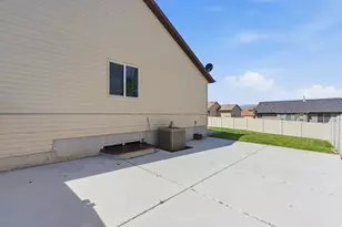 2151 N 130 W, Tooele, UT 84074 - Photo 29