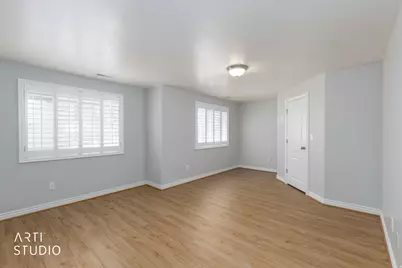 2327 Bluff Ridge Dr, Syracuse, UT 84075 - Photo 37