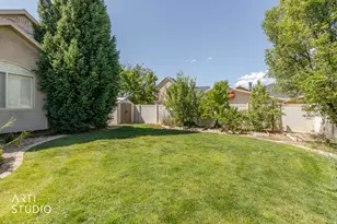 2327 Bluff Ridge Dr, Syracuse, UT 84075 - Photo 51