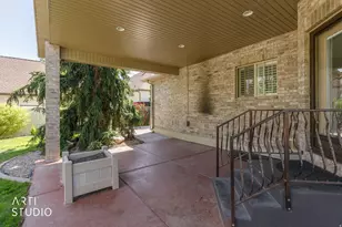 2327 Bluff Ridge Dr, Syracuse, UT 84075 - Photo 47