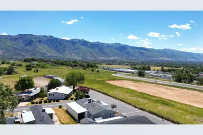 298 Harriger Way #298(A), Layton, UT 84041 - Photo 5