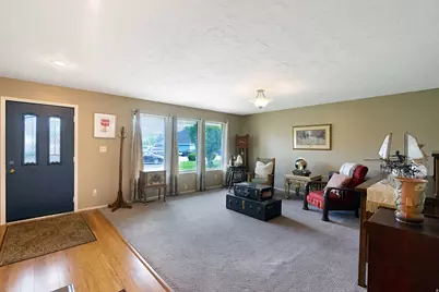 1228 N Gilbert Cir, Orem, UT 84057 - Photo 11