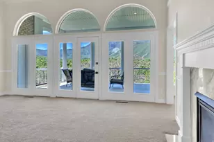 209 W High Sierra Dr, Elk Ridge, UT 84651 - Photo 19