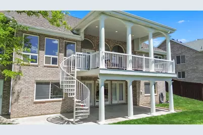 209 W High Sierra Dr, Elk Ridge, UT 84651 - Photo 5