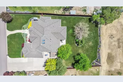 209 W High Sierra Dr, Elk Ridge, UT 84651 - Photo 111