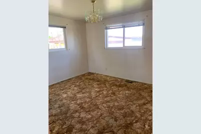 5135 S 1000 E, Murray, UT 84117 - Photo 19