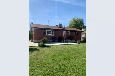5135 S 1000 E, Murray, UT 84117 - Photo 7