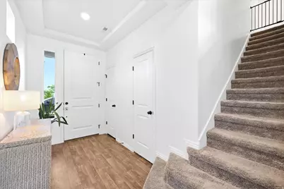83 E Polaris Dr, Saratoga Springs, UT 84045 - Photo 3