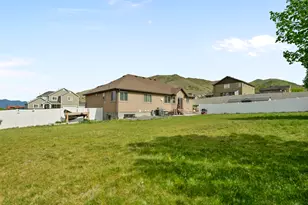 14368 S Palo Alto Dr, Herriman, UT 84096 - Photo 7