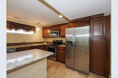 2648 E Eastmanor Dr, Cottonwood Heights, UT 84121 - Photo 39