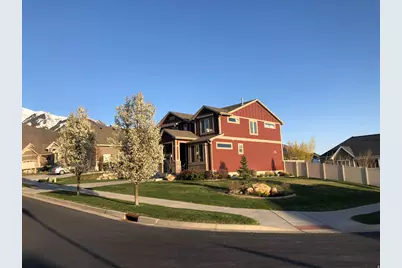 2056 E 1325 N, Layton, UT 84040 - Photo 3
