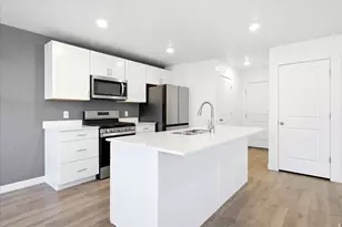 8552 W Bowie Dr S, Magna, UT 84044 - Photo 9