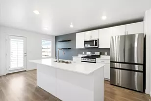 8552 W Bowie Dr S, Magna, UT 84044 - Photo 7