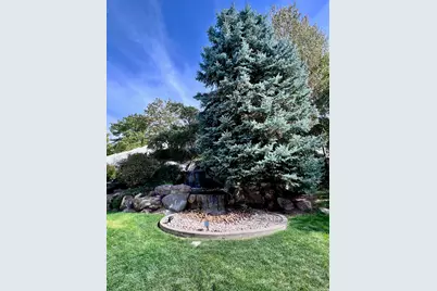 4433 S Devonshire Dr E, Bountiful, UT 84010 - Photo 49