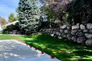 4433 S Devonshire Dr E, Bountiful, UT 84010 - Photo 51