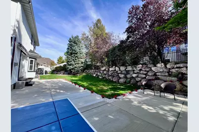 4433 S Devonshire Dr E, Bountiful, UT 84010 - Photo 47