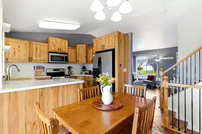 2045 Katies Way, Clearfield, UT 84015 - Photo 9