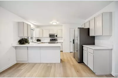 1831 S 200 W, Clearfield, UT 84015 - Photo 7