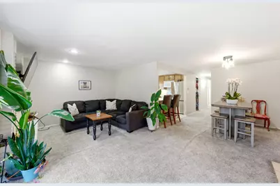 1176 E Cottonwood Dr, Sandy, UT 84094 - Photo 9
