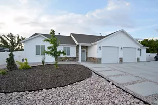 118 W 1100 N, Harrisville, UT 84404 - Photo 1