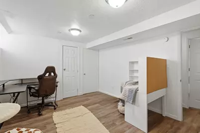 291 W 2300 S, Bountiful, UT 84010 - Photo 23