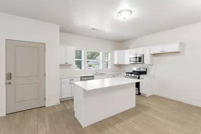 3747 W Drexler Dr, Lehi, UT 84043 - Photo 5