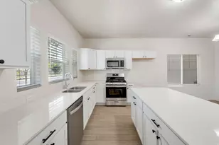 3747 W Drexler Dr, Lehi, UT 84043 - Photo 3