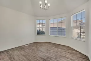 2798 W Denali Dr S, Taylorsville, UT 84129 - Photo 9