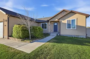 1101 E Searle Ln N, Eagle Mountain, UT 84005 - Photo 3