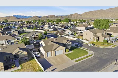 1101 E Searle Ln N, Eagle Mountain, UT 84005 - Photo 5
