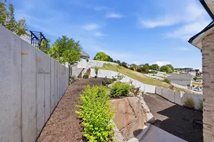 11704 S Halcom Dr, South Jordan, UT 84095 - Photo 77