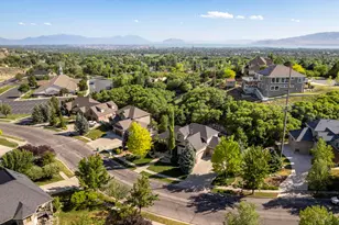 3983 W Ironwood Dr N, Cedar Hills, UT 84062 - Photo 11