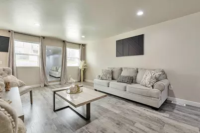 5209 W Courtly Ln, Herriman, UT 84096 - Photo 3