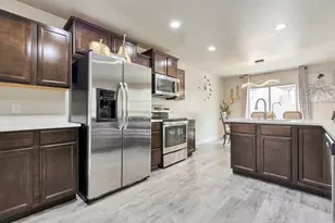 5209 W Courtly Ln, Herriman, UT 84096 - Photo 5