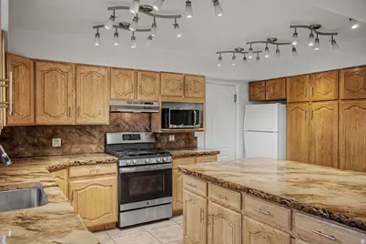805 S 300 E, Ephraim, UT 84627 - Photo 5